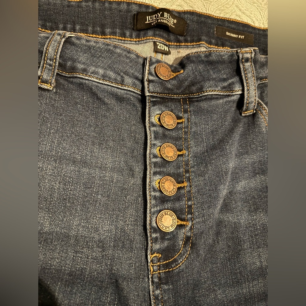 Judy Blue Bottom Fly Skinny Dark Denim Jeans